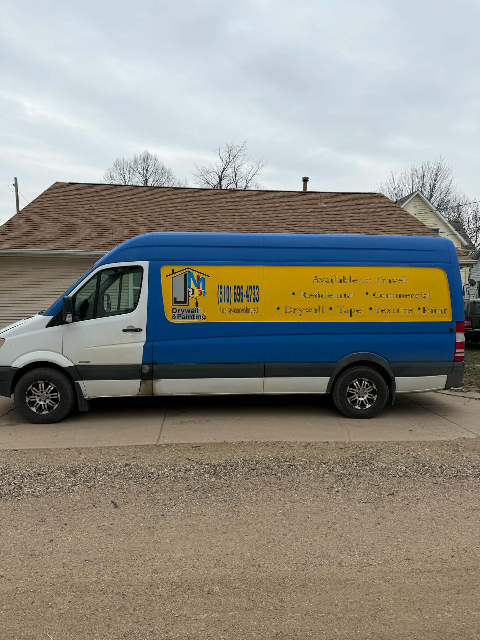 JM Drywall and Painting service van